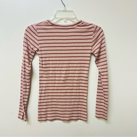 VINCE Feeder Stripe Long-Sleeve Crewneck Tee - Picture 7 of 9